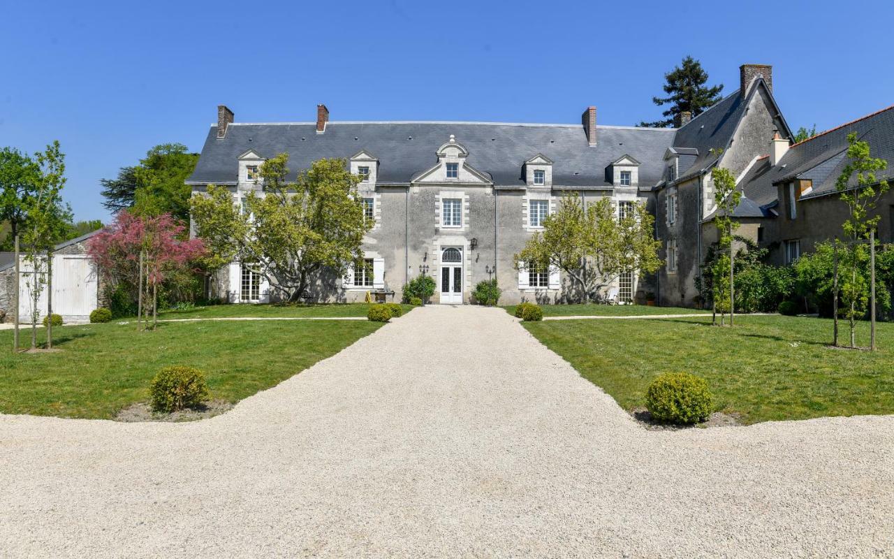 Chateau De La Grand'Cour Grandchamp-des-Fontaines Buitenkant foto